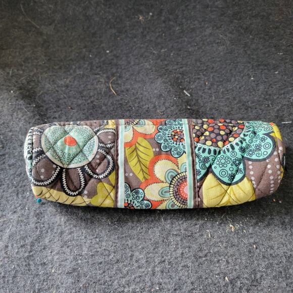 Vera Bradley small reader glass case. Personal needs case. Make Up Case.. - Picture 1 of 7